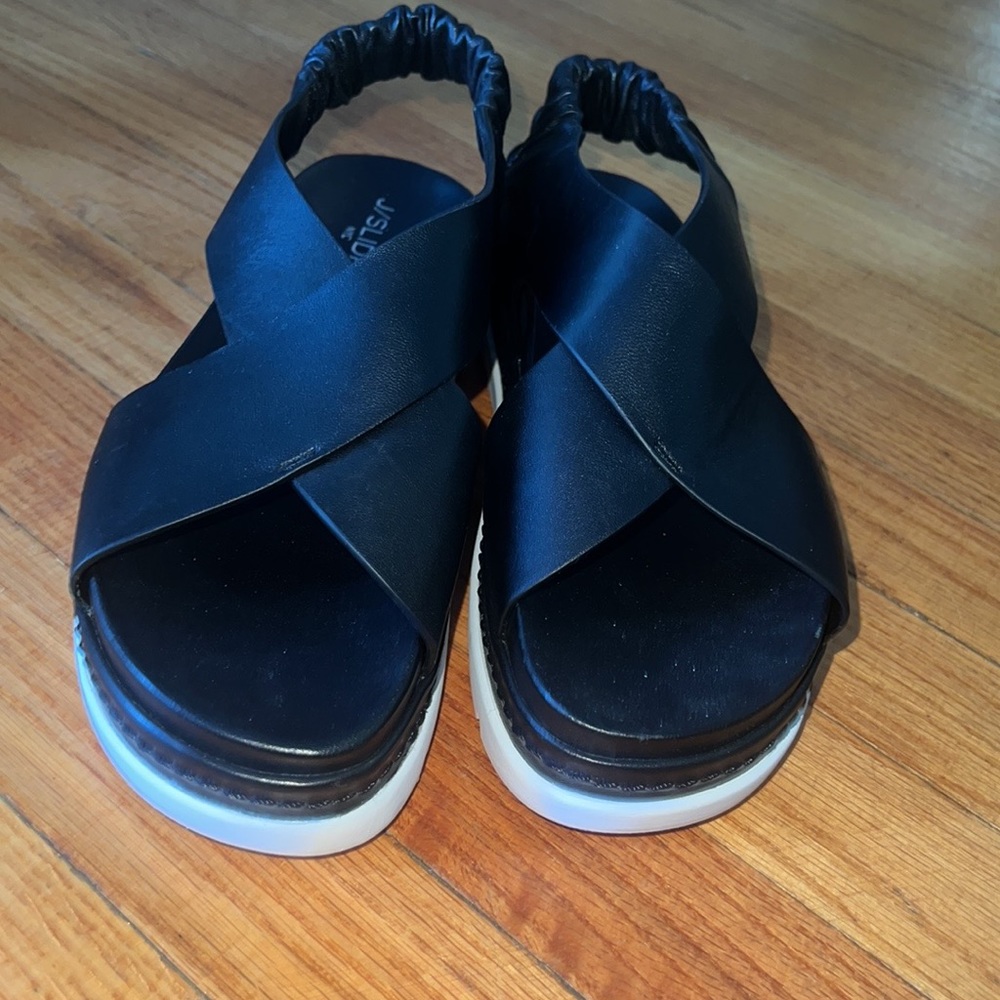 Black and white chunky sandal.